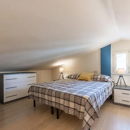 Casa Gilda - Centro Apartman SantʼAntìoco